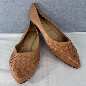 Trotters Womens sz 8.5 WIDE Estee Woven Flats Tan Soft Leather Slip On Comfort